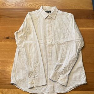 Banana Republic Men’s medium light blue dress shirt